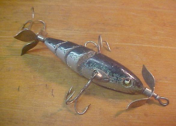 VINTAGE VAL LUR CO Val=Piky=Lur Weedless Wood Jointed Fishing Lure Values -  MAVIN